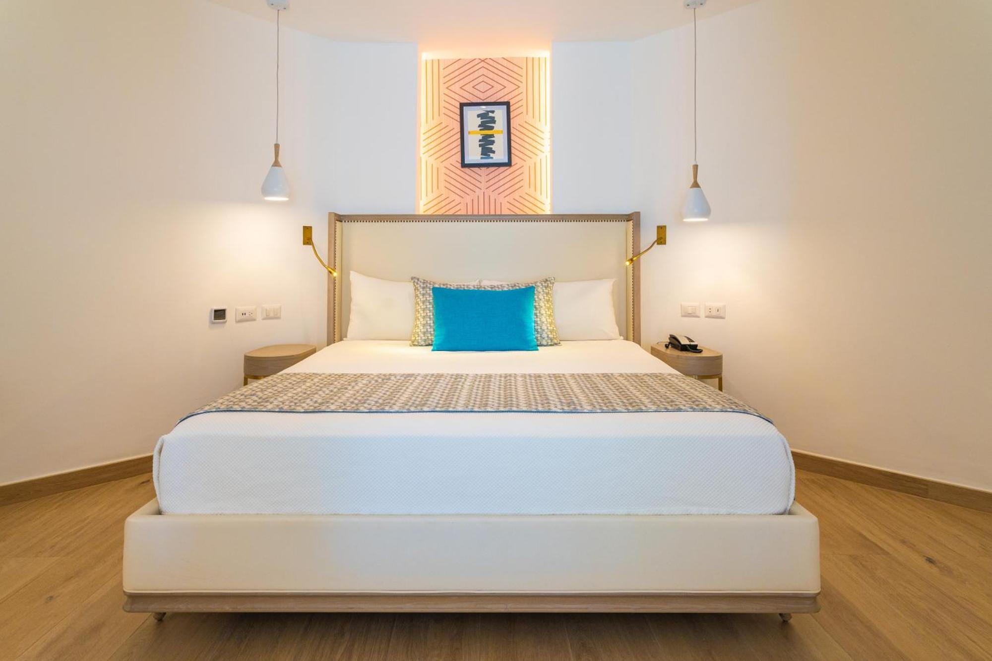 Bungalow Suite,1703549380:JPEG